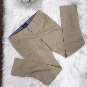AEO sz4 Straight Leg Regular/Standard Khakis #2078
